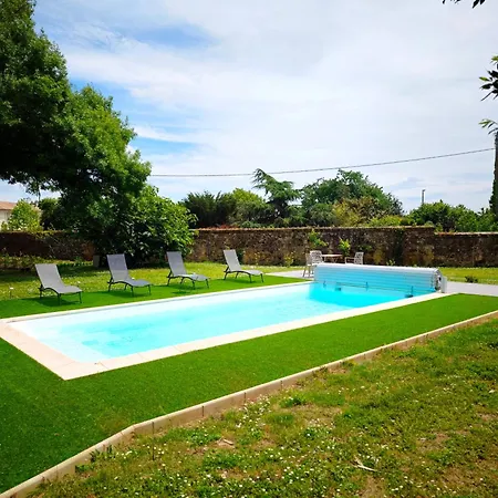 Chateau La Croix De Millorit فندق مبيت وإفطار 3*